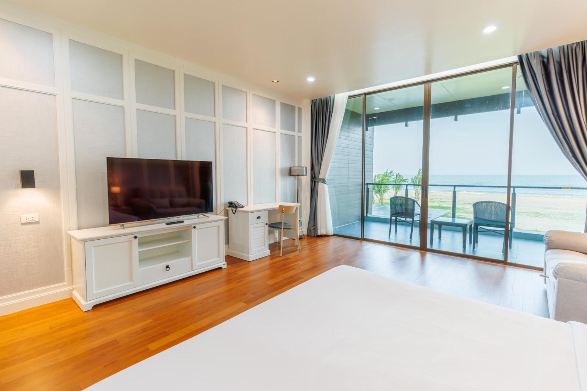 Sea Sand Sun Hua Hin By Jc Kevin Hotel & Resort Фетчабури Екстериор снимка